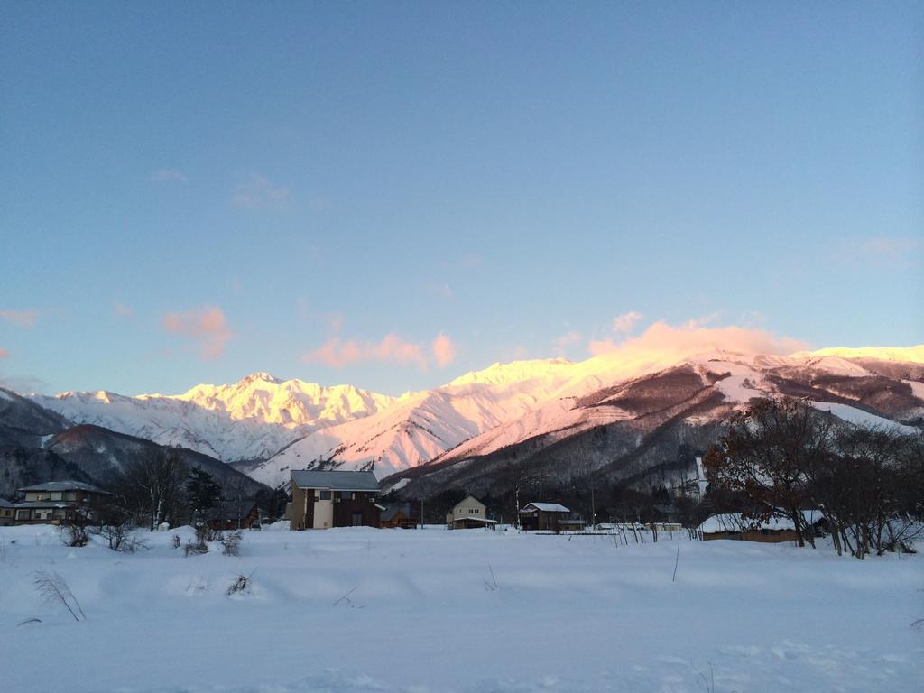 Pension Tomato Hakuba Exterior photo
