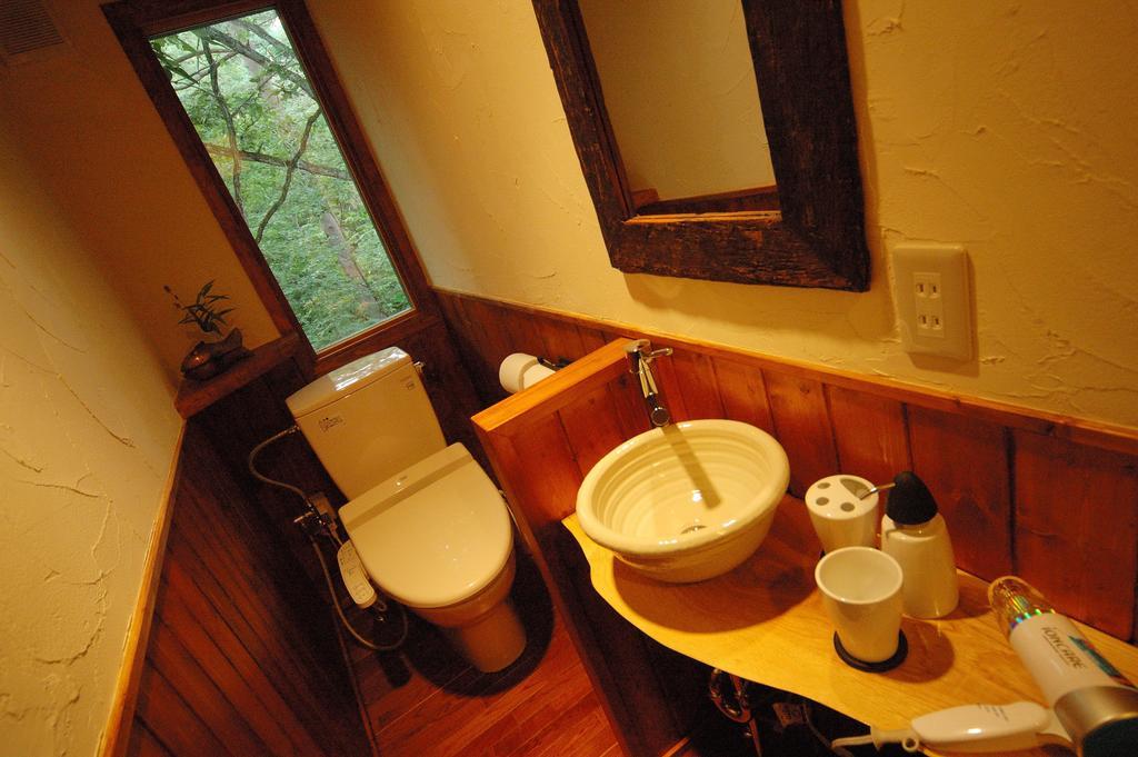 Pension Tomato Hakuba Exterior photo